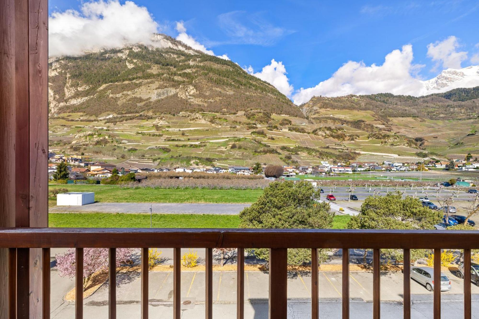 Apartmán Duplex Cosy Aux Bains De Saillon Exteriér fotografie