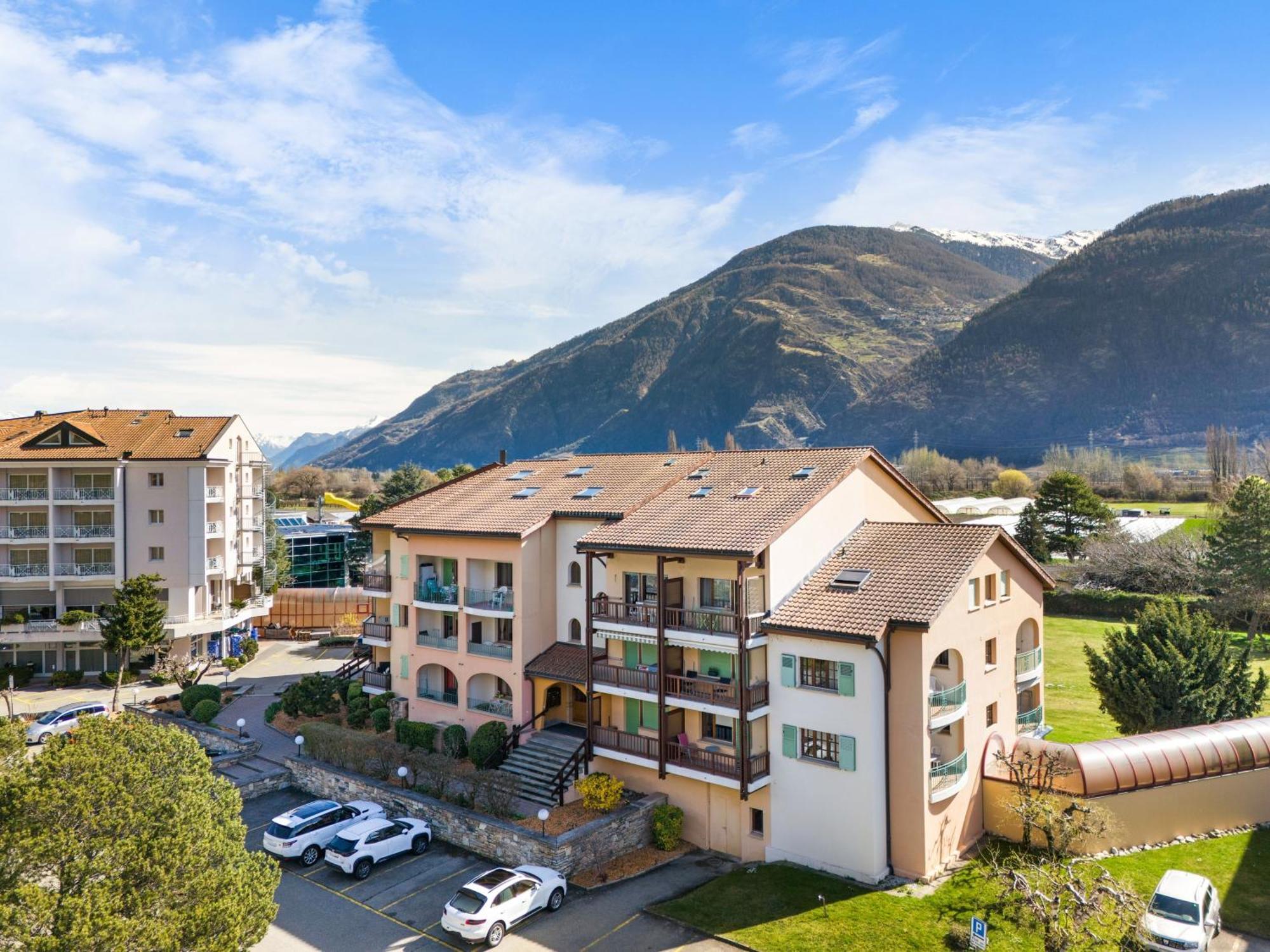 Apartmán Duplex Cosy Aux Bains De Saillon Exteriér fotografie